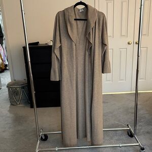 Maddy James Chicago 100% cashmere longline cardigan